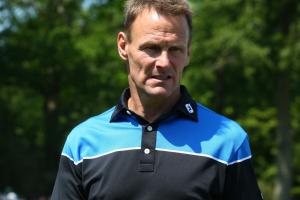 谢林汉姆：曼联本应全力签下凯恩和赖斯 B费很出色但非领袖型球员