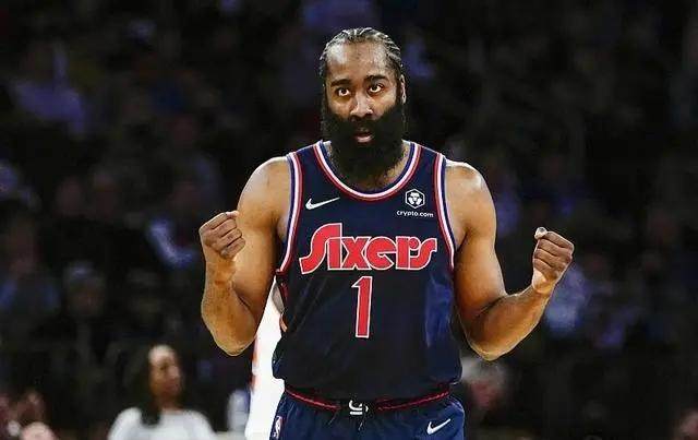 乐鱼体育官网-【观察】多重问题困扰 新赛季76人要无缘季后赛？