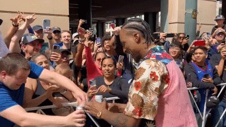 1686885932247089098.gif 1.gif