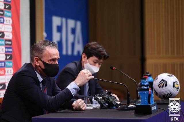 leyu乐鱼体育-孙准浩无缘韩国队名单暂留泰山 本托盼他七月驰援